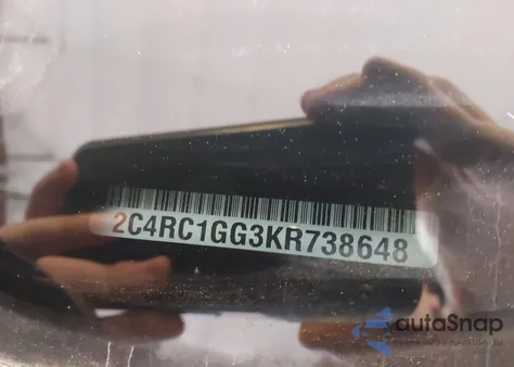 2019 Chrysler Pacifica Limited from USA, damaged, VIN 2C4RC1GG3KR738648